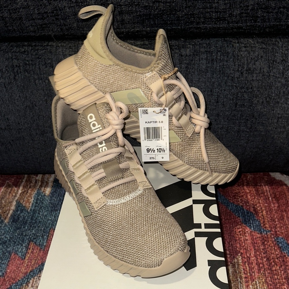 NWT Adidas Kaptir 3.0 Wonder Beige Mens 9.5 Womens 10.5 Sneakers